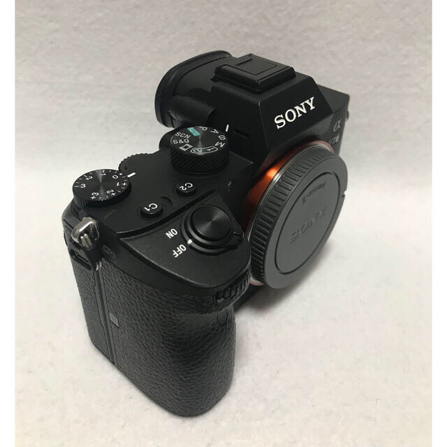 SONY(ソニー)の美品 SONY α7III α7 Ⅲ レンズ キット ILCE−7M3 即使用可 スマホ/家電/カメラのカメラ(ミラーレス一眼)の商品写真