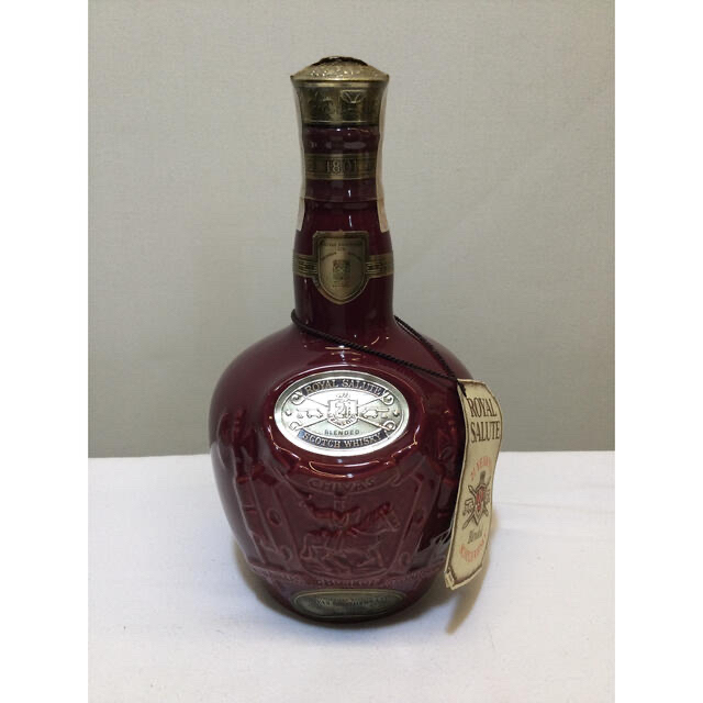 未開封 ROYAL SALUTE SCOTCH WHISKY 700ml 陶器