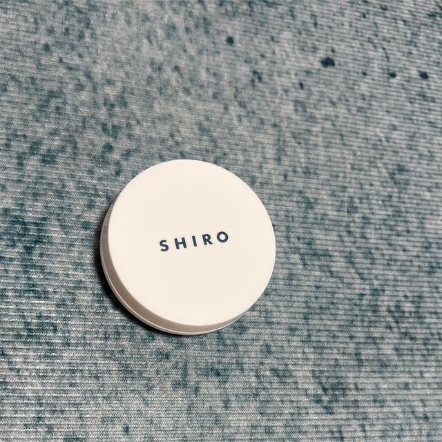 shiro(シロ)のkoki様専用　新品未使用　SHIRO 練り香水　ホワイトリリー コスメ/美容の香水(香水(女性用))の商品写真