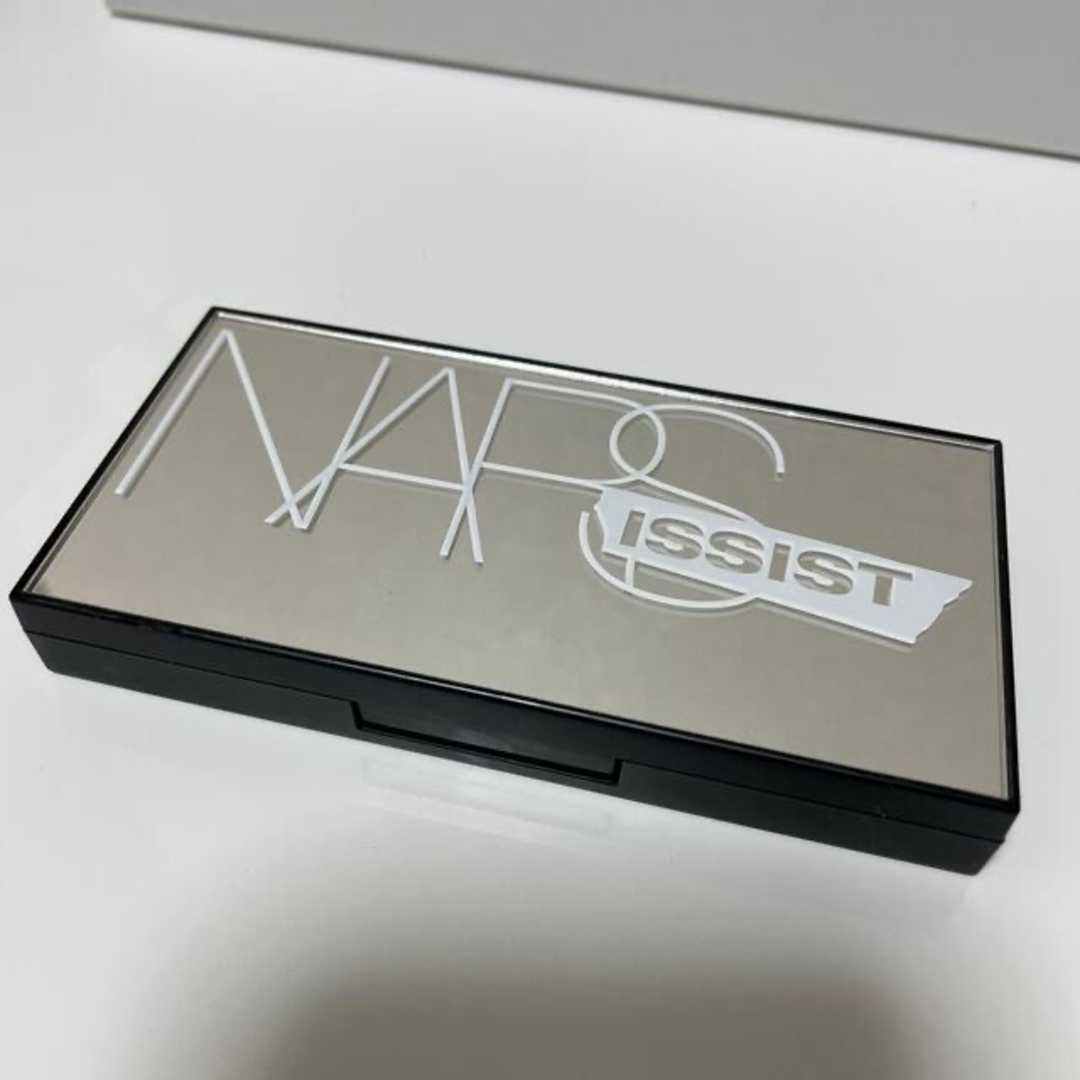 NARS(ナーズ)の【美品】NARSissist ハードワイヤードアイキッド コスメ/美容のベースメイク/化粧品(アイシャドウ)の商品写真