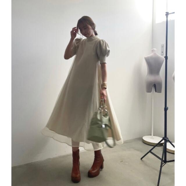 Ameri VINTAGE(アメリヴィンテージ)のAmeri ★FLUFFY MACARON DRESS★ レディースのワンピース(ロングワンピース/マキシワンピース)の商品写真