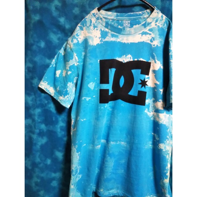 DC SHOES(ディーシーシューズ)のONLY ONE DC SHOESタイダイTシャツ俺だけの青空 青海 青を灯せ！ メンズのトップス(Tシャツ/カットソー(半袖/袖なし))の商品写真