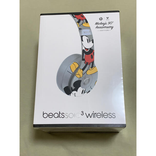 Beats Solo 3 Mickey's 90th Anniversary Editionオンイヤー