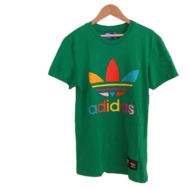 adidas × ファレル ウィリアムス　Tシャツ　半袖　トレフォイル　緑　XS メンズのトップス(Tシャツ/カットソー(半袖/袖なし))の商品写真