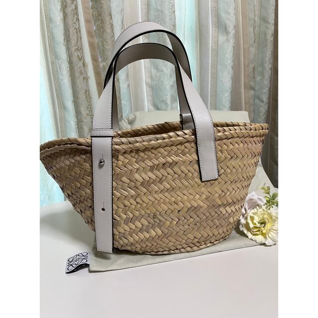 LOEWE - 新品同様 ロエベ かごバッグ スモールサイズ ホワイトロゴ