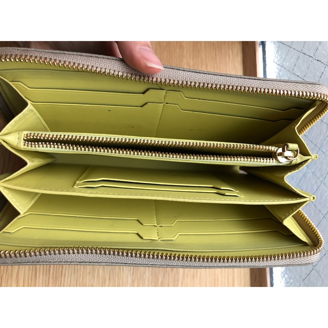 BONABENTURE ボナベンチュラ 折り財布 品質は非常に良い 3840円引き
