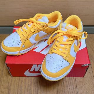 ナイキ(NIKE)のNIKE WMNS DUNK LOW LASER  ORANGE 24cm(スニーカー)