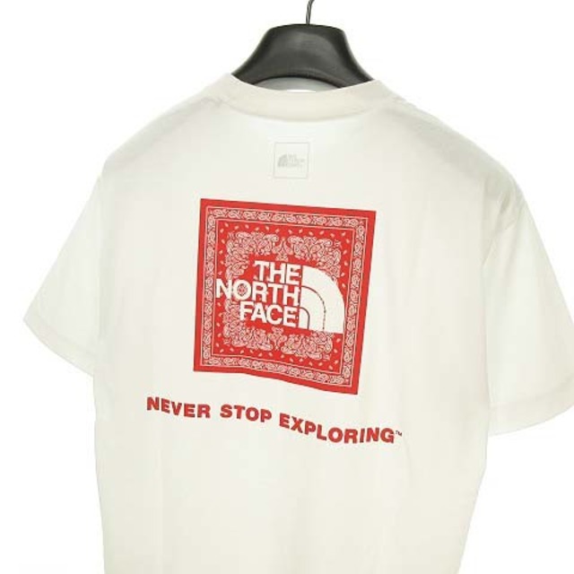 THE NORTH FACE(ザノースフェイス)のNT32108 バンダナ スクエア ロゴ Tシャツ ペイズリー L ホワイト メンズのトップス(Tシャツ/カットソー(半袖/袖なし))の商品写真