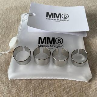 マルタンマルジェラ(Maison Martin Margiela)の22SS新品4 メゾン マルジェラ MM6 4連リング 指輪 リング シルバー(リング(指輪))