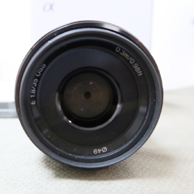 SONY(ソニー)のSONY ソニー  E 35mm F1.8 単焦点レンズ  SEL35F18 スマホ/家電/カメラのカメラ(レンズ(単焦点))の商品写真