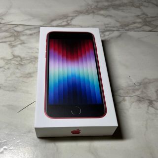 アイフォーン(iPhone)のiPhone se 3 64GB product red(スマートフォン本体)