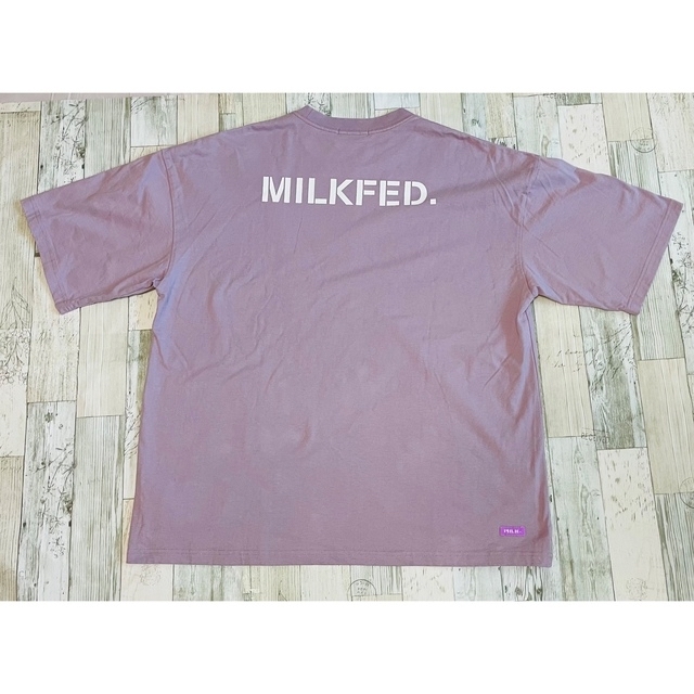 MILKFED.(ミルクフェド)のMILKFED ビックシルエットTシャツ　男女兼用 レディースのトップス(Tシャツ(半袖/袖なし))の商品写真