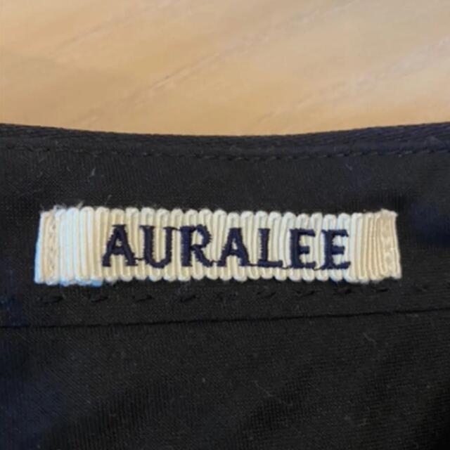 AURALEE(オーラリー)の21SSオーラリー AURALEE HARD TWIST WOOL SLACKS メンズのパンツ(スラックス)の商品写真