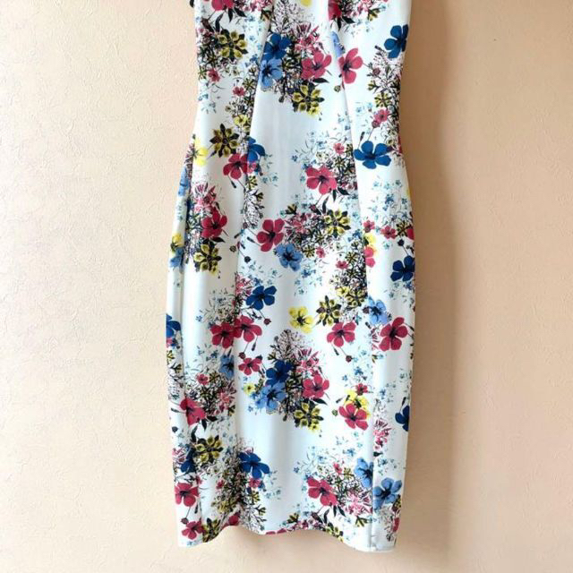 セレブ御用達ブランド✨ERDEMアーデム✨花柄ノースリーブワンピース 美