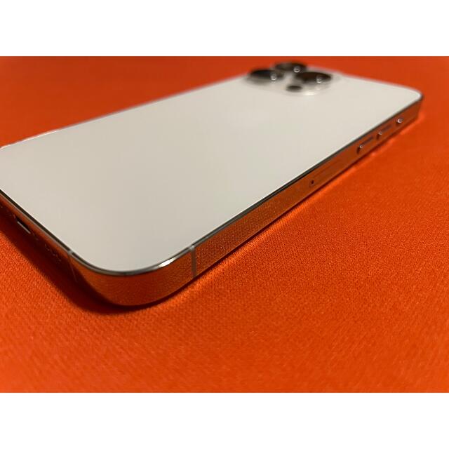 Apple(アップル)のアップル iPhone13 Pro 256GB シルバー スマホ/家電/カメラのスマートフォン/携帯電話(スマートフォン本体)の商品写真