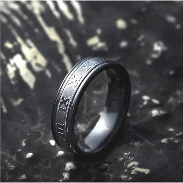 ローマ数字リング　ブラック　10号　ステンレスリング ステンレス指輪 メンズのアクセサリー(リング(指輪))の商品写真