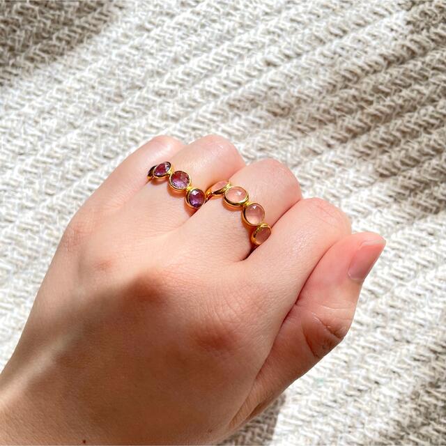 Amethyst 22k gold plated eternity ring レディースのアクセサリー(リング(指輪))の商品写真