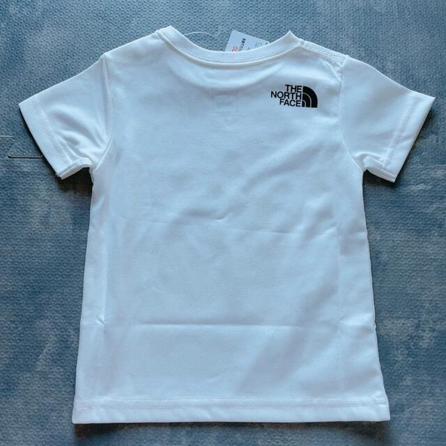 THE NORTH FACE(ザノースフェイス)の★ノースフェイス スクエアロゴキッズTシャツ 90cm ホワイト/白★新品 キッズ/ベビー/マタニティのキッズ服男の子用(90cm~)(Tシャツ/カットソー)の商品写真