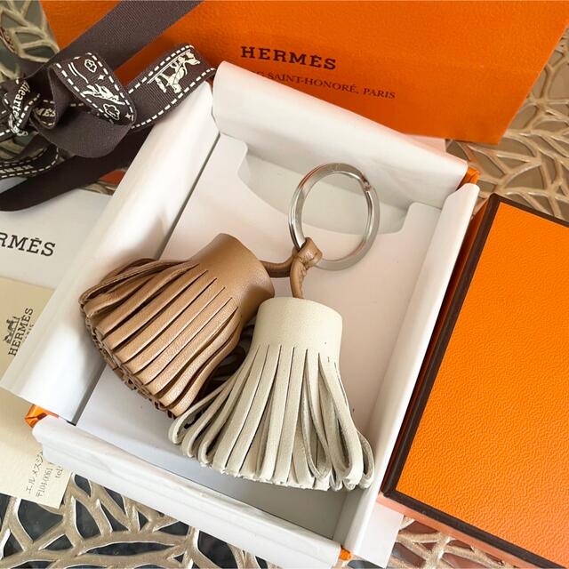 T-ポイント5倍】 H - HERMES キーホルダー カルメン ウノドス クレの