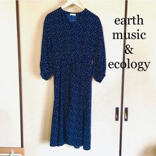 アースミュージックアンドエコロジー(earth music & ecology)のearth music&ecology ドット柄ロングワンピース(ひざ丈ワンピース)