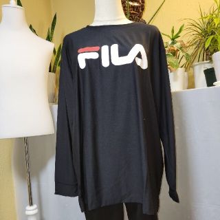 フィラ(FILA)のFILA　長袖ＴシャツLサイズ　ブラック　New(ウォーキング)