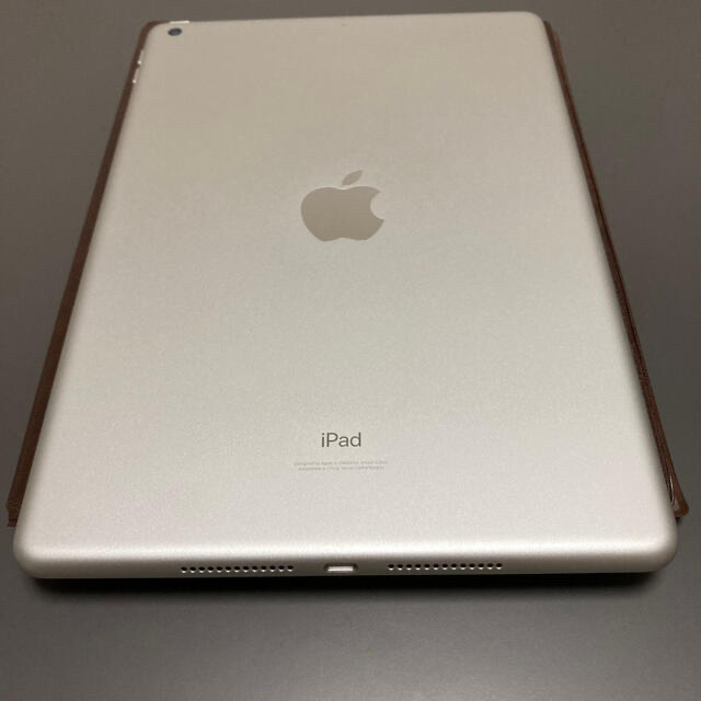 美品 iPad 第9世代 64GB Wi-Fi シルバー 4