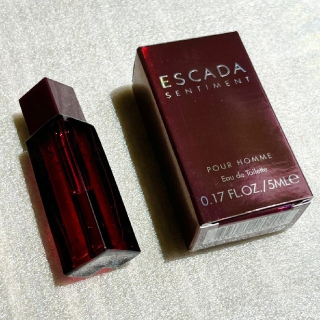 ESCADA(エスカーダ)のエスカーダ　センティメントプールオムオードトワレ5ml コスメ/美容の香水(香水(男性用))の商品写真