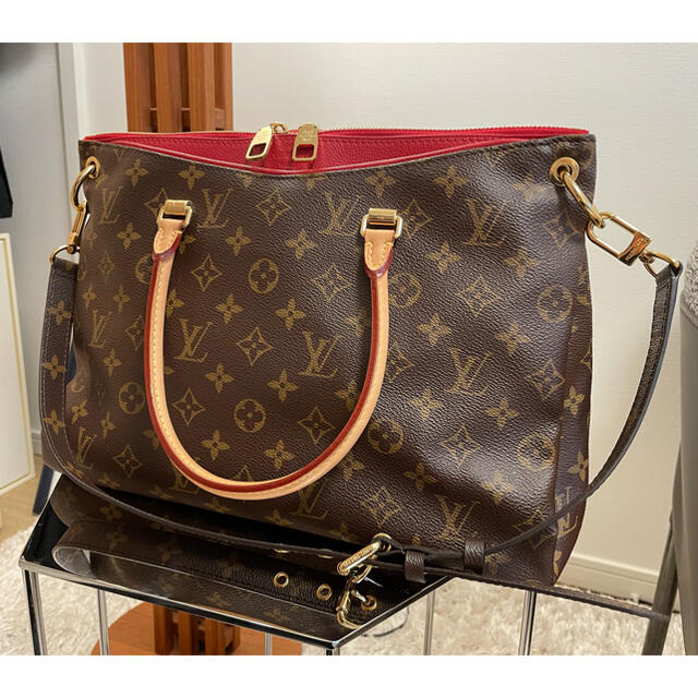 ルイ・ヴィトン LOUIS VUITTON パラス モノグラム