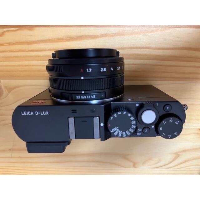 LEICA D-LUX109