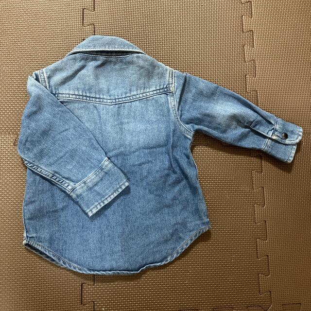 babyGAP(ベビーギャップ)のシャツ　80   キッズ/ベビー/マタニティのベビー服(~85cm)(シャツ/カットソー)の商品写真