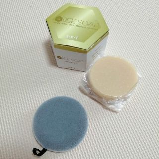 4BEE SOAP s.k.t フォービーソープ(洗顔パフ付) はちみつ石鹸(ボディソープ/石鹸)