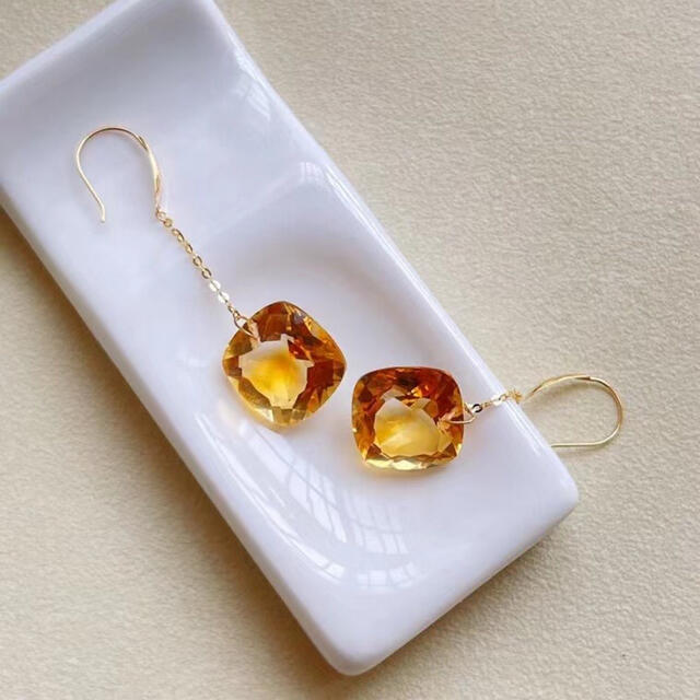⭐︎【天然】シトリン ピアス k18-