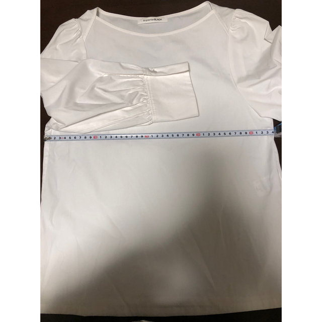 M-premier(エムプルミエ)のM-premierBLACK白シャツ レディースのトップス(シャツ/ブラウス(長袖/七分))の商品写真