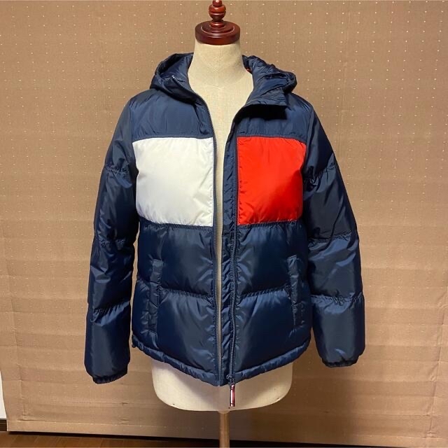 TOMMY HILFIGER(トミーヒルフィガー)のTommy Hilfiger ダウンジャケット(訳あり) レディースのジャケット/アウター(ダウンジャケット)の商品写真