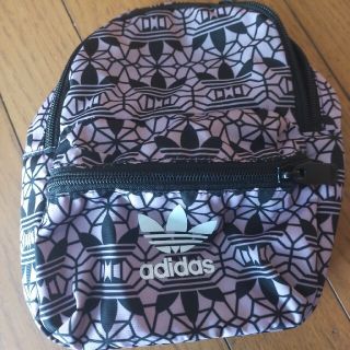 アディダス(adidas)のAdidasミニリュックサック(リュック/バックパック)