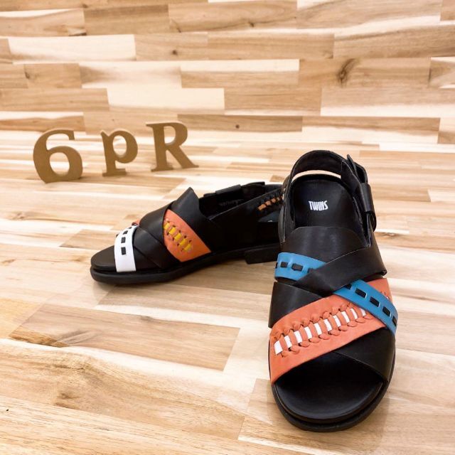 カンペール】TWINSマルチカラー本革レザー サンダル 22.5 黒×カラフル