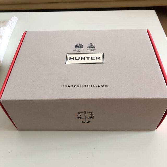 HUNTER(ハンター)の【美品】HUNTER ローファー レインシューズ Navy×White 24cm メンズの靴/シューズ(長靴/レインシューズ)の商品写真