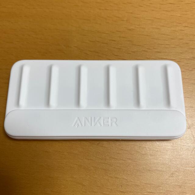 やまちゃん様専用　Anker Magnetic Cable Holder スマホ/家電/カメラのスマホ/家電/カメラ その他(その他)の商品写真