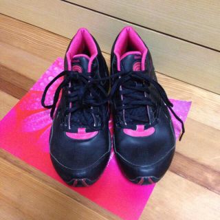 リーボック(Reebok)のReebok★TRAIN TONE(スニーカー)