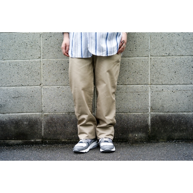 Engineered Garments WORKADAY エンジニアードガーメンツ ワーカデイ アメリカ製 41 Khaki チノトラウザーパンツ M ベージュ ジップフライ ボトムス【中古】【Engineered Garments WORKADAY】 メンズのパンツ(チノパン)の商品写真