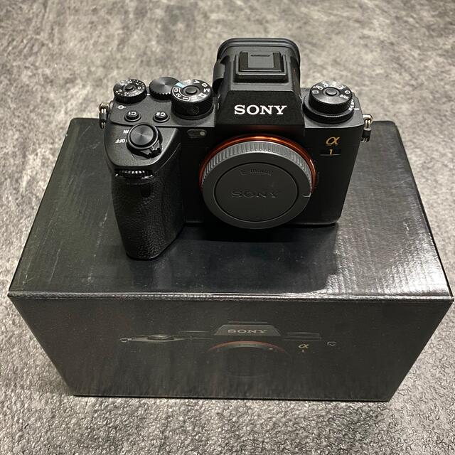 SONY(ソニー)のSONY α1 デジタル一眼カメラ スマホ/家電/カメラのカメラ(デジタル一眼)の商品写真