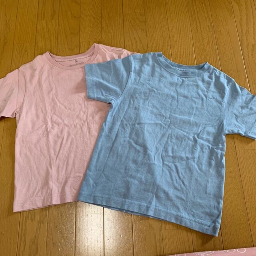 GU(ジーユー)の130☆150☆GU☆無地☆Tシャツ☆４枚セット☆綿100% キッズ/ベビー/マタニティのキッズ服男の子用(90cm~)(Tシャツ/カットソー)の商品写真