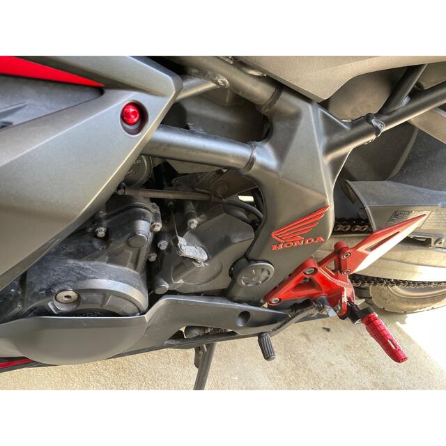 ホンダ(ホンダ)のHONDA 立体型 ウイング ロゴ ステッカー レッド cbr250rr ホンダ 自動車/バイクのバイク(ステッカー)の商品写真