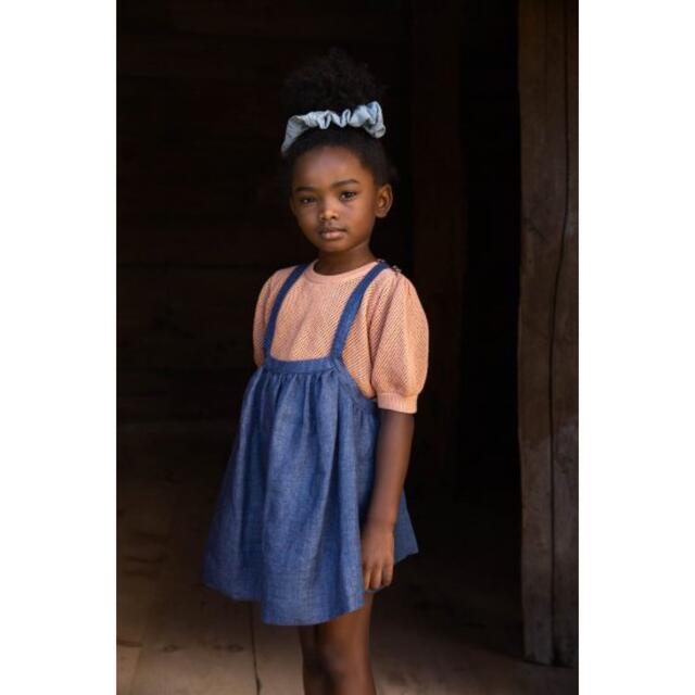 SOOR PLOOM(ソーアプルーム)のsoor ploom eloise pinafore chambray 5Y キッズ/ベビー/マタニティのキッズ服女の子用(90cm~)(スカート)の商品写真