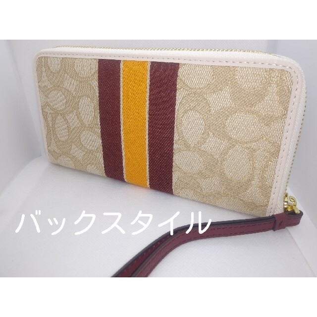 COACH(コーチ)のCOACHリストラップ付きコーチ長財布ウィメンズカラーロゴパッチ人気ウォレット メンズのファッション小物(長財布)の商品写真