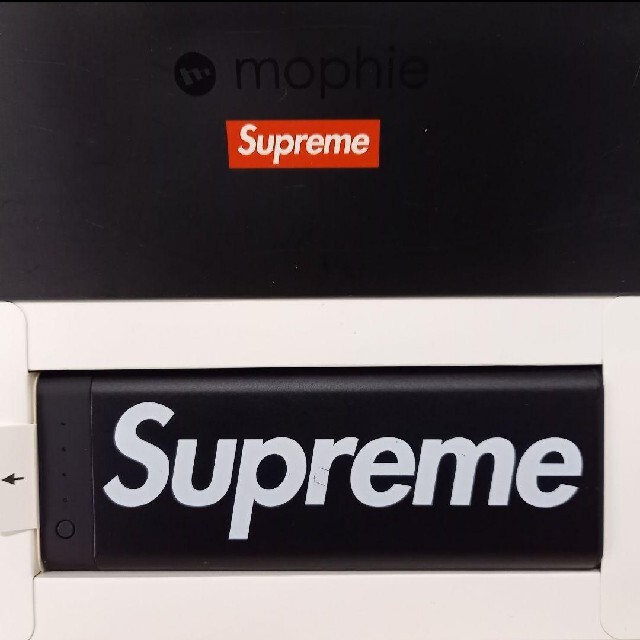 格安本物保証】 Supreme Supreme 17AW Mophie Encore Plus 20kの通販 by たお's  shop｜シュプリームならラクマ