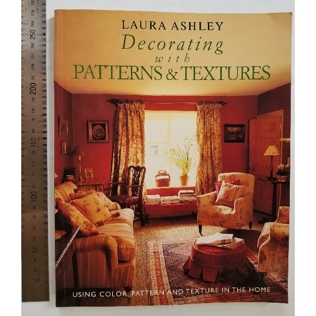 LAURA ASHLEY(ローラアシュレイ)のLAURA  ASHLEY  (ローラ アシュレイ) エンタメ/ホビーの雑誌(専門誌)の商品写真