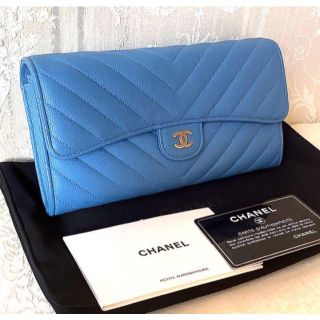 シャネル キャビアスキン 財布(レディース)(ブルー・ネイビー/青色系 シャネル キャビアスキン 財布(レディース)(ブルー・ネイビー/青色系