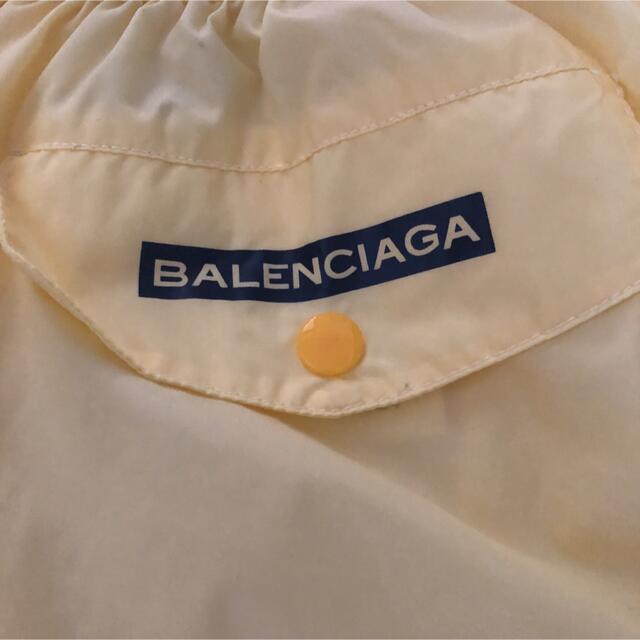 Balenciaga(バレンシアガ)の新品未使用品　バレンシアガ　ウォーキングパンツ　レインパンツ　アウトドア レディースのパンツ(ショートパンツ)の商品写真