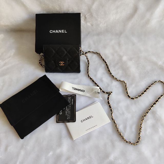 シャネル CHANEL ミニチェーンウォレット